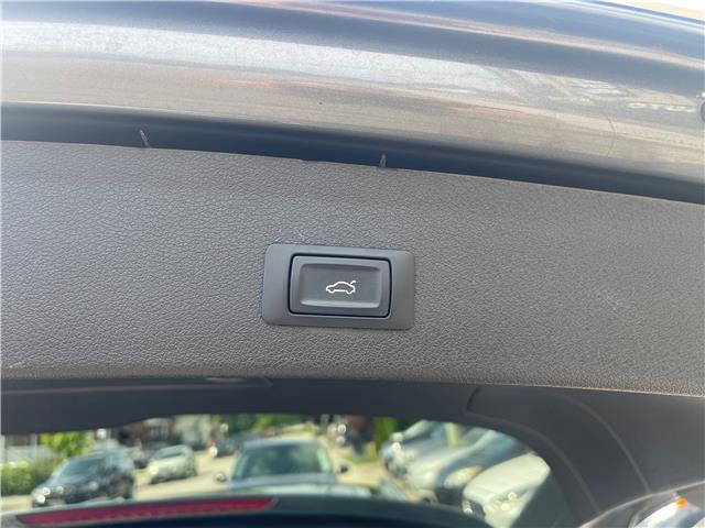 2015 Audi Q5 3.0T Technik (Stk: A022736) in Scarborough - Image 9 of 25