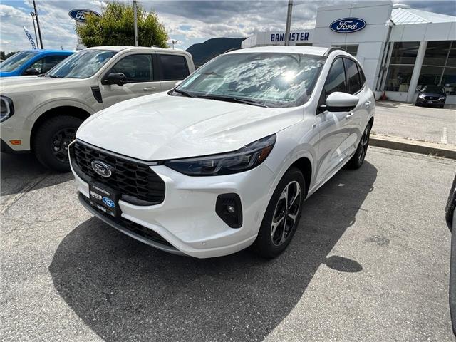 2025 Ford Escape ST-Line Elite (Stk: 57B10266) in Penticton - Image 1 of 1