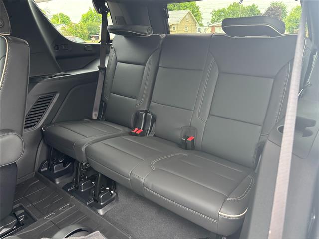 2025 Chevrolet Tahoe Premier (Stk: 34979) in Renfrew - Image 33 of 35