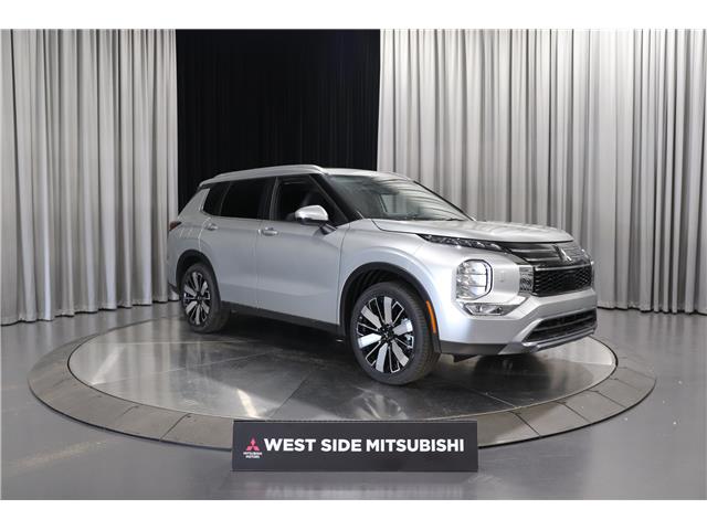 2025 Mitsubishi Outlander SEL (Stk: T25736) in Edmonton - Image 1 of 31
