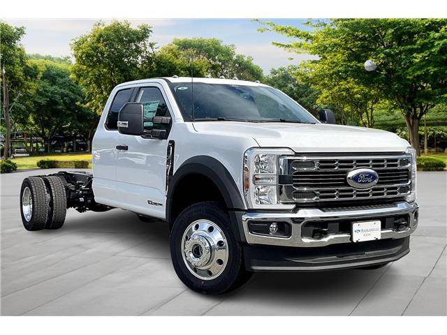 2025 Ford F-550 Chassis XLT (Stk: 25F58924) in Vancouver - Image 1 of 14