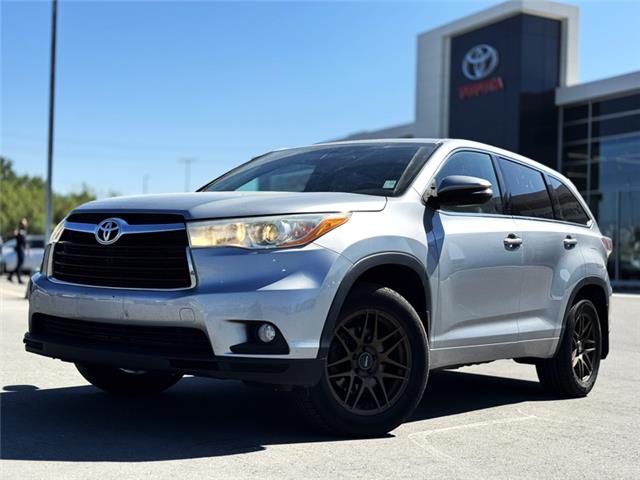 2015 Toyota Highlander LE (Stk: S583815A) in Cranbrook - Image 1 of 17