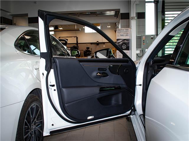 2025 Lexus ES 300h Base (Stk: 6785) in Kingston - Image 8 of 17