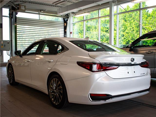 2025 Lexus ES 300h Base (Stk: 6785) in Kingston - Image 4 of 17