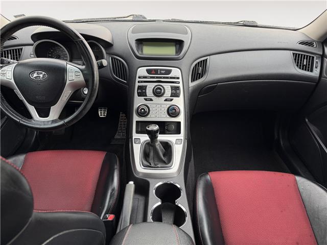 2010 Hyundai Genesis Coupe 2.0T GT (Stk: P3281) in Regina - Image 10 of 20