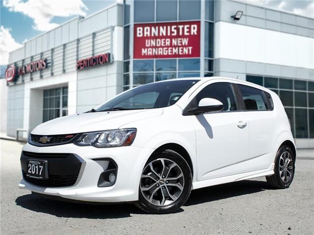 2017 Chevrolet Sonic LT Auto (Stk: 5925PK141) in Penticton - Image 1 of 19