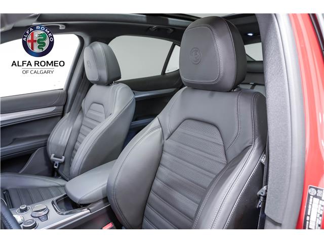 2025 Alfa Romeo Stelvio Base (Stk: AR0647) in Calgary - Image 17 of 26