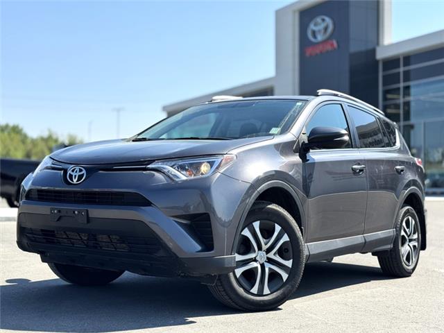2016 Toyota RAV4 LE (Stk: S048400A) in Cranbrook - Image 1 of 17