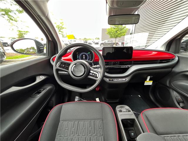 2025 Fiat 500e Base (Stk: F25001) in London - Image 10 of 19