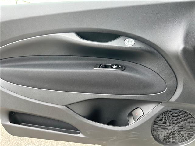 2025 Fiat 500e Base (Stk: F25001) in London - Image 16 of 19