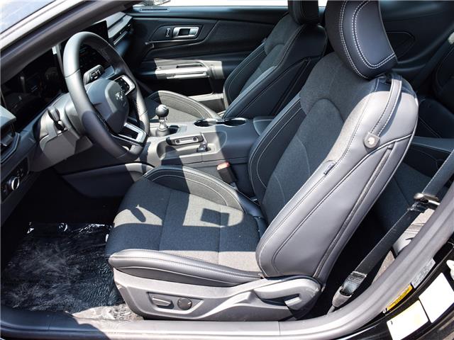 2025 Ford Mustang GT (Stk: M51789) in GEORGETOWN - Image 11 of 26