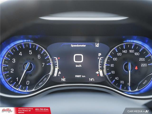 2022 Chrysler Pacifica Touring (Stk: 62453) in Essex-Windsor - Image 18 of 31