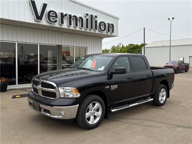 2024 RAM 1500 Classic Tradesman (Stk: 24R17005) in Vermilion - Image 1 of 20