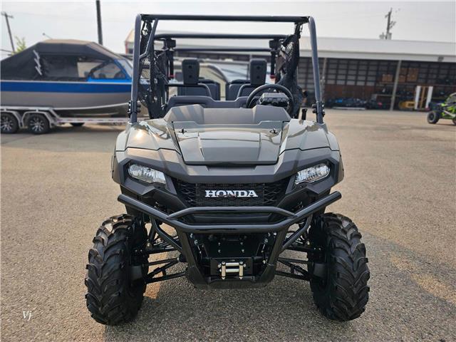 2025 Honda PIONEER 700-4 DELUXE (Stk: 25HX-032) in Grande Prairie - Image 2 of 11