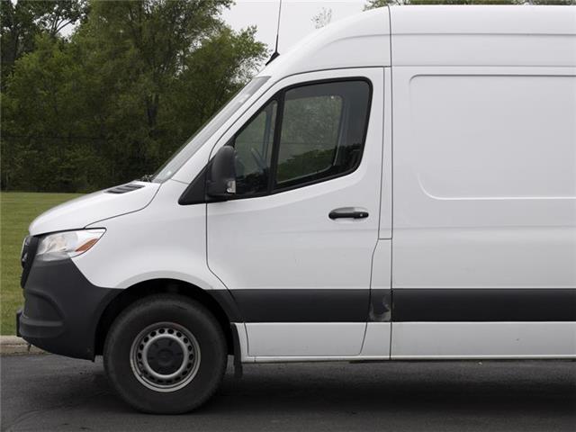 2023 Mercedes-Benz Sprinter 2500  (Stk: PM9273) in Windsor - Image 2 of 20