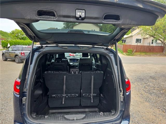 2024 Chrysler Pacifica Touring-L (Stk: ZPACIFICA) in Sudbury - Image 10 of 22