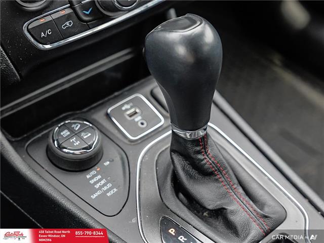 2022 Jeep Cherokee Trailhawk (Stk: 62379) in Essex-Windsor - Image 23 of 31