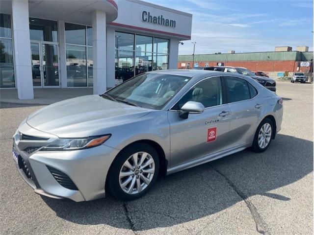 2019 Toyota Camry SE (Stk: CP10835) in Chatham - Image 1 of 9