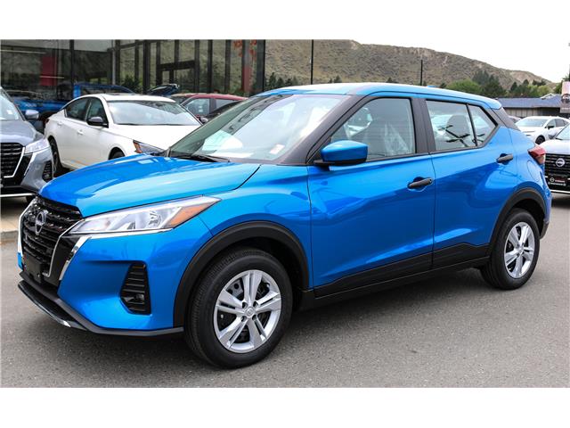 2025 Nissan Kicks Play S (Stk: T25211) in Kamloops - Image 1 of 22