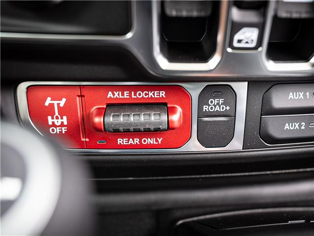 2025 Jeep Wrangler Sport (Stk: S605585) in Surrey - Image 18 of 25