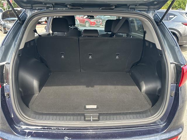 2018 Kia Sportage LX (Stk: 655003J) in Surrey - Image 14 of 15
