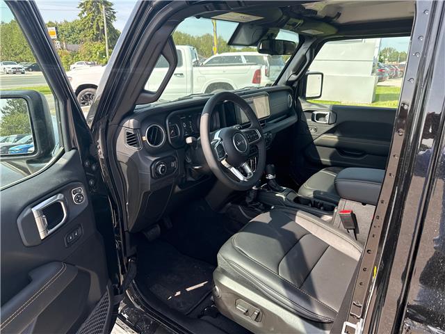 2025 Jeep Wrangler Sahara (Stk: 25031) in Meaford - Image 9 of 14