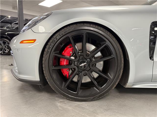 2018 Porsche Panamera Turbo (Stk: A8952) in Saint-Eustache - Image 9 of 39