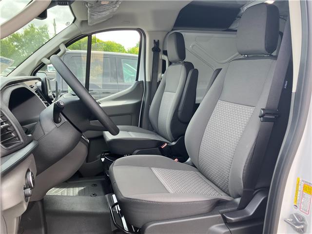 2025 Ford Transit-150 Cargo Base (Stk: 2505090) in Ottawa - Image 9 of 17