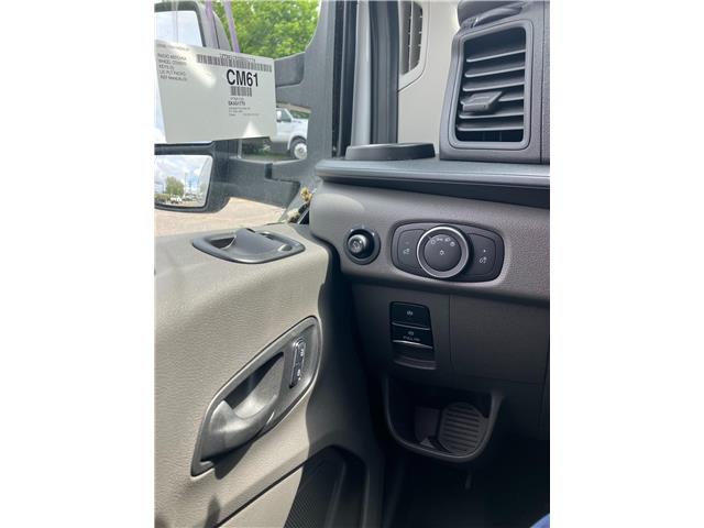 2025 Ford Transit-250 Cargo Base (Stk: 2503470) in Ottawa - Image 15 of 21