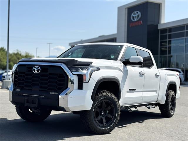 2025 Toyota Tundra SR5 (Stk: T011042M) in Cranbrook - Image 1 of 20