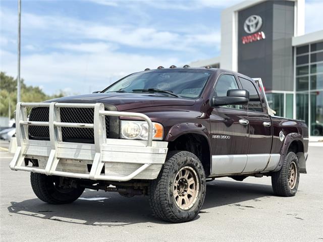 2004 Dodge Ram 3500  (Stk: T079375A) in Cranbrook - Image 1 of 15