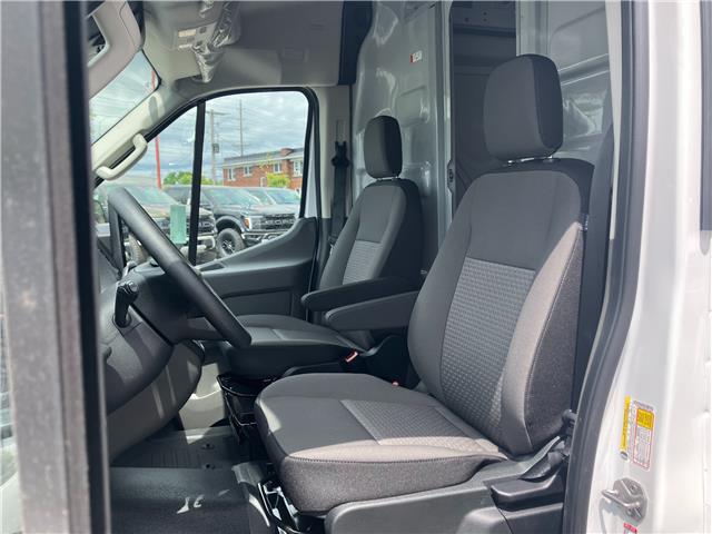 2025 Ford Transit-250 Cargo Base (Stk: 2501490) in Ottawa - Image 9 of 20