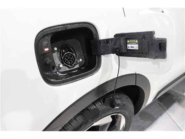 2025 Kia Sorento Plug-In Hybrid SX (Stk: 26242) in Edmonton - Image 7 of 32