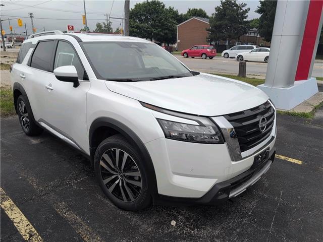 2025 Nissan Pathfinder Platinum (Stk: 25186) in Sarnia - Image 3 of 3