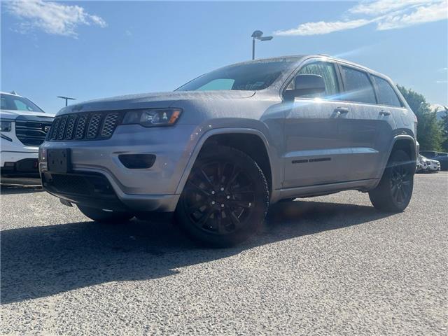 2018 Jeep Grand Cherokee Laredo (Stk: 25-637A) in Kelowna - Image 1 of 22