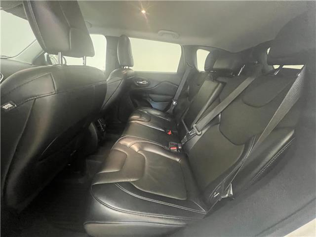 2021 Jeep Cherokee Altitude (Stk: D177145) in Courtenay - Image 13 of 18