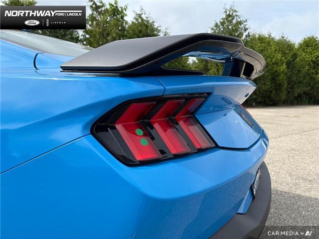 2025 Ford Mustang Dark Horse (Stk: 5MU2550) in Brantford - Image 9 of 22