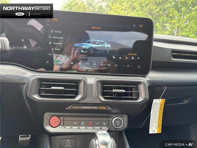 2025 Ford Mustang Dark Horse (Stk: 5MU2550) in Brantford - Image 16 of 22