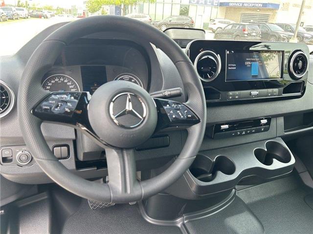2025 Mercedes-Benz eSprinter 2500 Low Roof (Stk: 25SP028) in Innisfil - Image 11 of 16