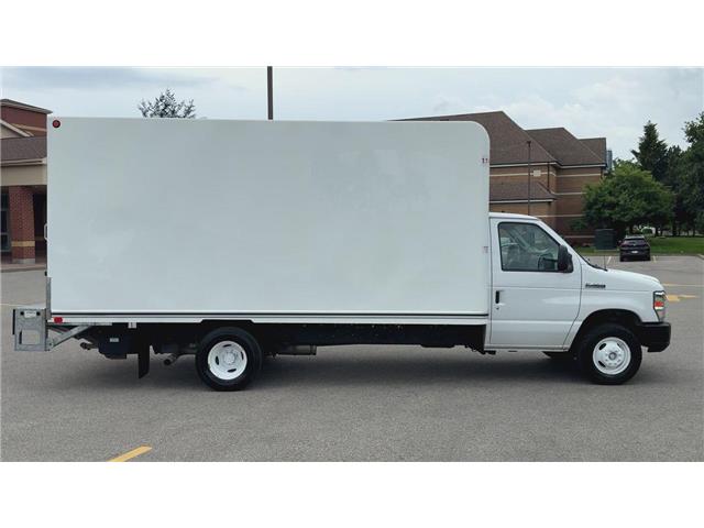 2022 Ford E-450 Cutaway (Stk: ATNP2011) in Vaughan - Image 2 of 35 2022 Ford E-450 Cutaway (Stk: ATNP2011) in Vaughan - Image 2 of 35