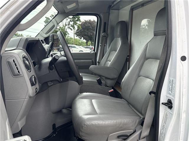 2022 Ford E-450 Cutaway (Stk: ATNP2011) in Vaughan - Image 11 of 35 2022 Ford E-450 Cutaway (Stk: ATNP2011) in Vaughan - Image 11 of 35