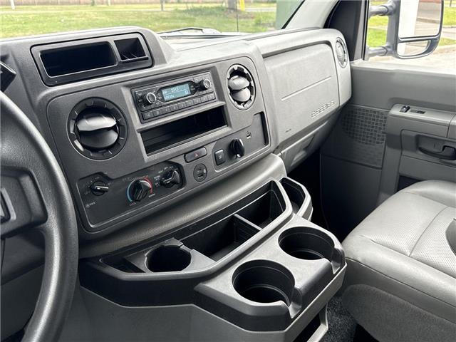 2022 Ford E-450 Cutaway (Stk: ATNP2011) in Vaughan - Image 19 of 35 2022 Ford E-450 Cutaway (Stk: ATNP2011) in Vaughan - Image 19 of 35