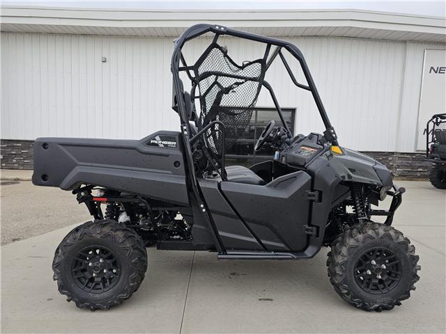 2025 Honda PIONEER 700-2 DELUXE (Stk: 25HX-027) in Grande Prairie - Image 1 of 8