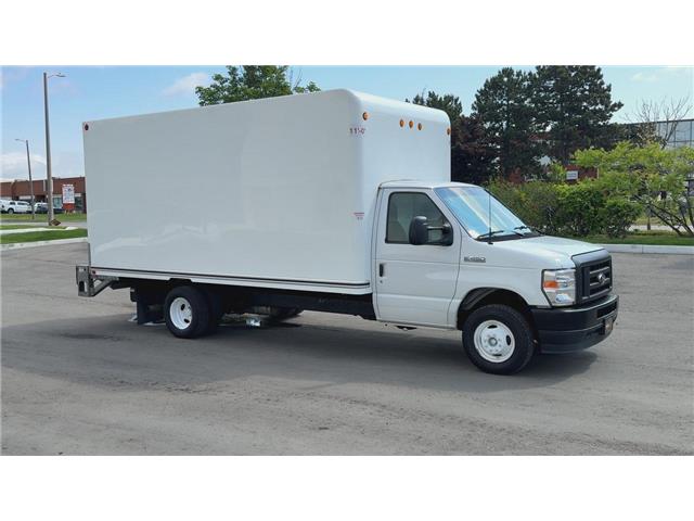 2023 Ford E-450 Cutaway  (Stk: ATNP1194) in Vaughan - Image 3 of 32