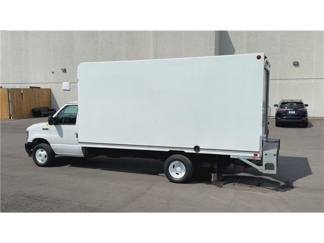 2023 Ford E-450 Cutaway  (Stk: ATNP1194) in Vaughan - Image 7 of 32