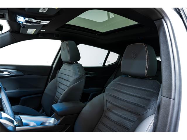 2024 Alfa Romeo Tonale Sprint (Stk: AR0583) in Calgary - Image 16 of 33