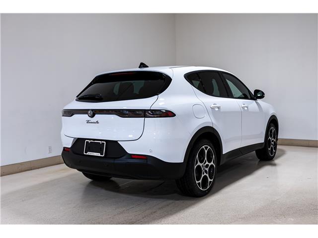 2024 Alfa Romeo Tonale Sprint (Stk: AR0583) in Calgary - Image 5 of 33