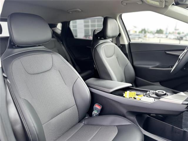 2025 Kia EV6 Land (Stk: S25282) in Stratford - Image 10 of 25