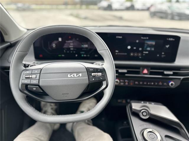 2025 Kia EV6 Land (Stk: S25282) in Stratford - Image 16 of 25