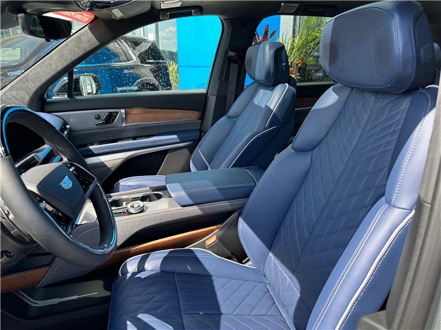 2026 Cadillac VISTIQ Premium Luxury (Stk: Z704744) in Newmarket - Image 12 of 33